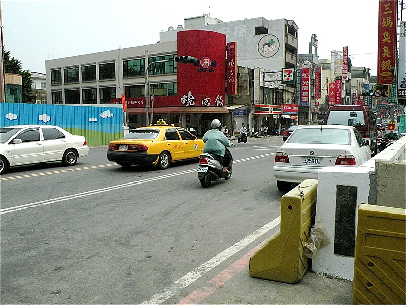 File:Kaiyuan Bridge.JPG