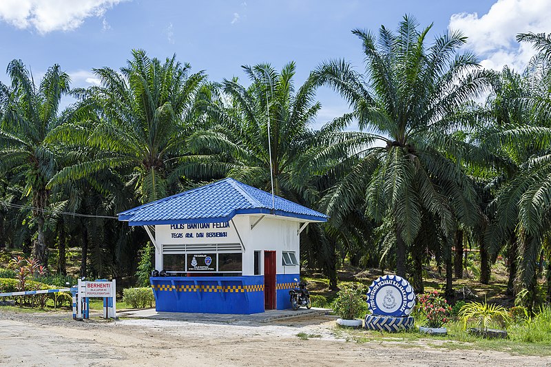 File:Kalabakan-Utara Sabah Pondok-Polis-Bantuan-01.jpg