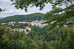Pohled na Karlovy Vary z Jižního vrchu