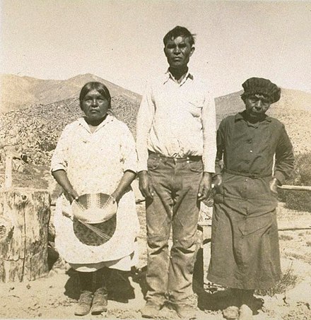 A Kawaiisu family