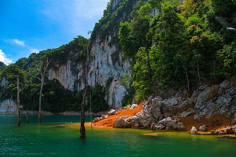 File:Khao Sok National Park (2).jpg