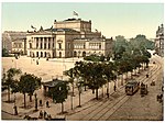 Nordseite um 1900: Das 1868 eröffnete Neue Theater. Auf dem Areal steht heute das Opernhaus