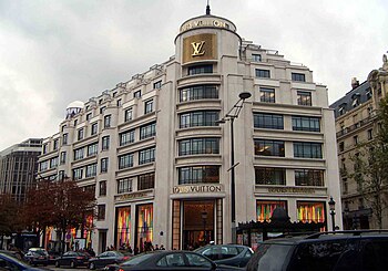 Louis Vuitton, Champs-Elysées Paris 2006. Auth...