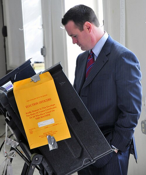 Luke Ravenstahl votes in 2008 Pennsylvania Democratic Presidential Primary on April 22, 2008