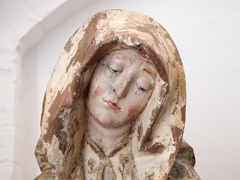 File:Mary Wood Carving.JPG