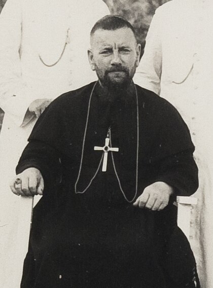 File:Mgr. Tarcisius van Valenberg in Balikpapan, KITLV 173341 (cropped).tiff