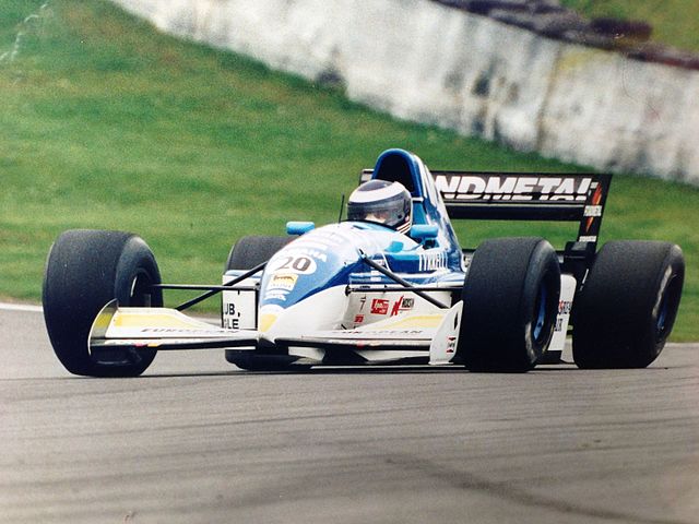 Gascoyne driving a Tyrrell F1 car in the BOSS GP series