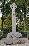 Monument, Duthie Park, Aberdeen.jpg