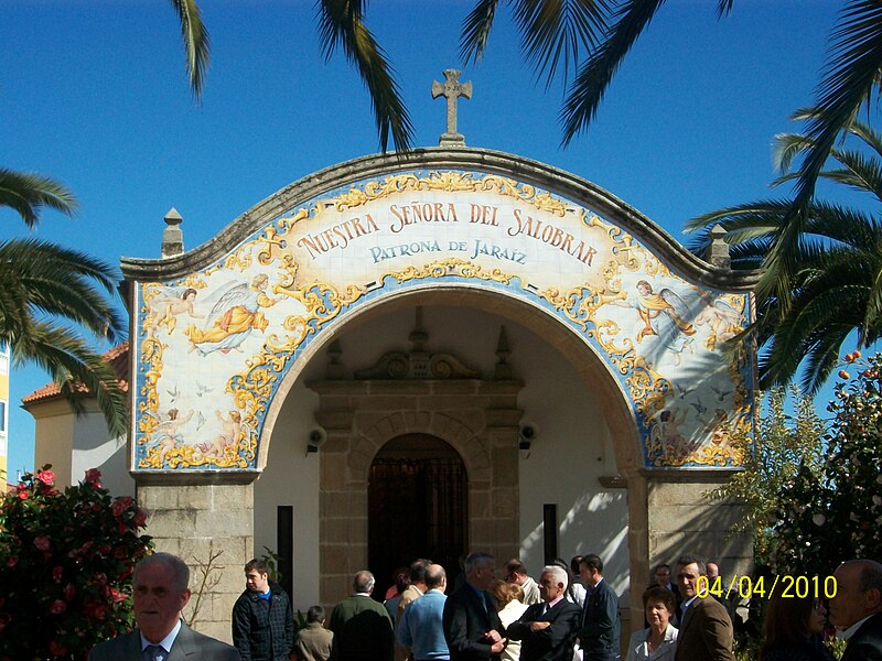 File:Mosaico de Entrada a la Ermita del Salobrar.JPG