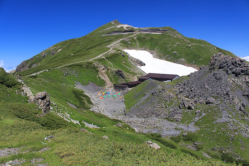 File:Mount Shirouma (2015-07-31).jpg