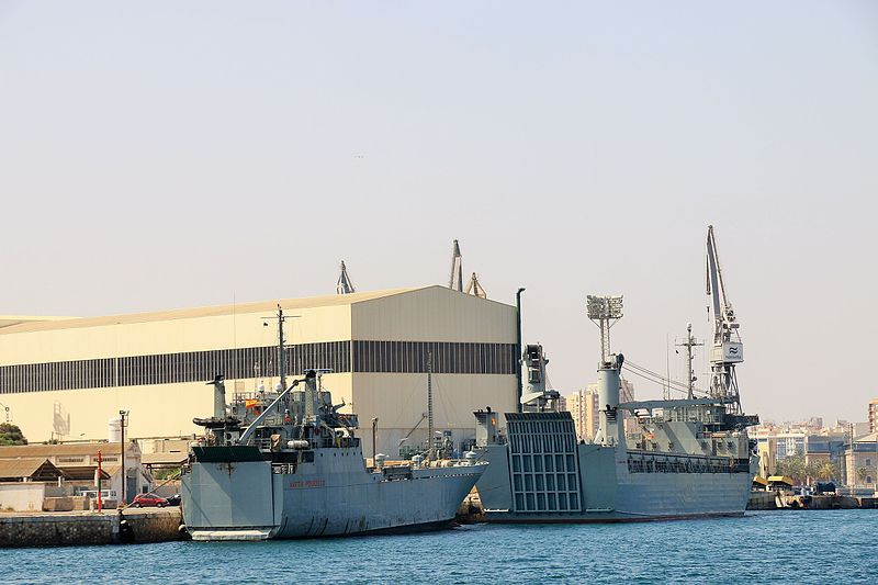 File:Naval ships in Cartagena 2016.jpg