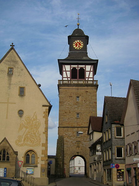 File:Neuenstadt Torturm.jpg