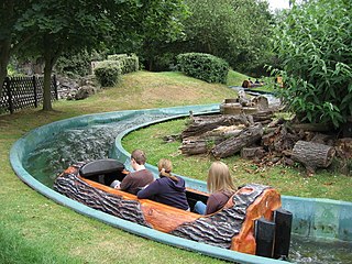 Loggers Leap Closed Log Flume water ride