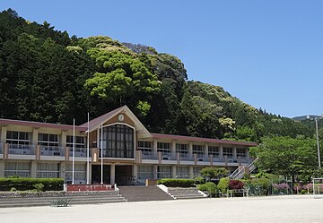 ファイル:Okazaki-City-Miyazaki-Elementary-School-3.jpg