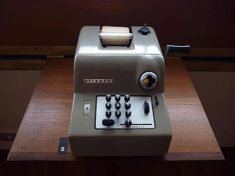 File:Olivetti Summa 15.jpg