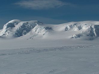 View over the Wörner Gap to the Omurtag Pass (center), left: Mount Bowles