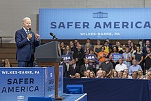 President Biden delivers remarks on his safer America plan P20220830AS-1901 (52517317299).jpg