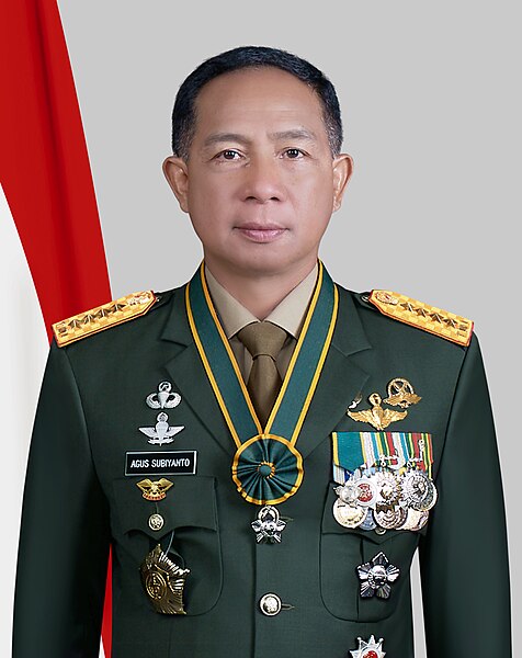 Berkas:Panglima TNI Jenderal TNI Agus Subiyanto.jpg