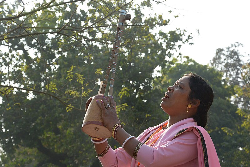 File:Performing Folk song with Aktara.jpg