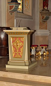 Ambo, in the modern Catholic sense, in Austria Pfarrkirche hl. Johannes der Taufer, Ried im Zillertal 07.jpg