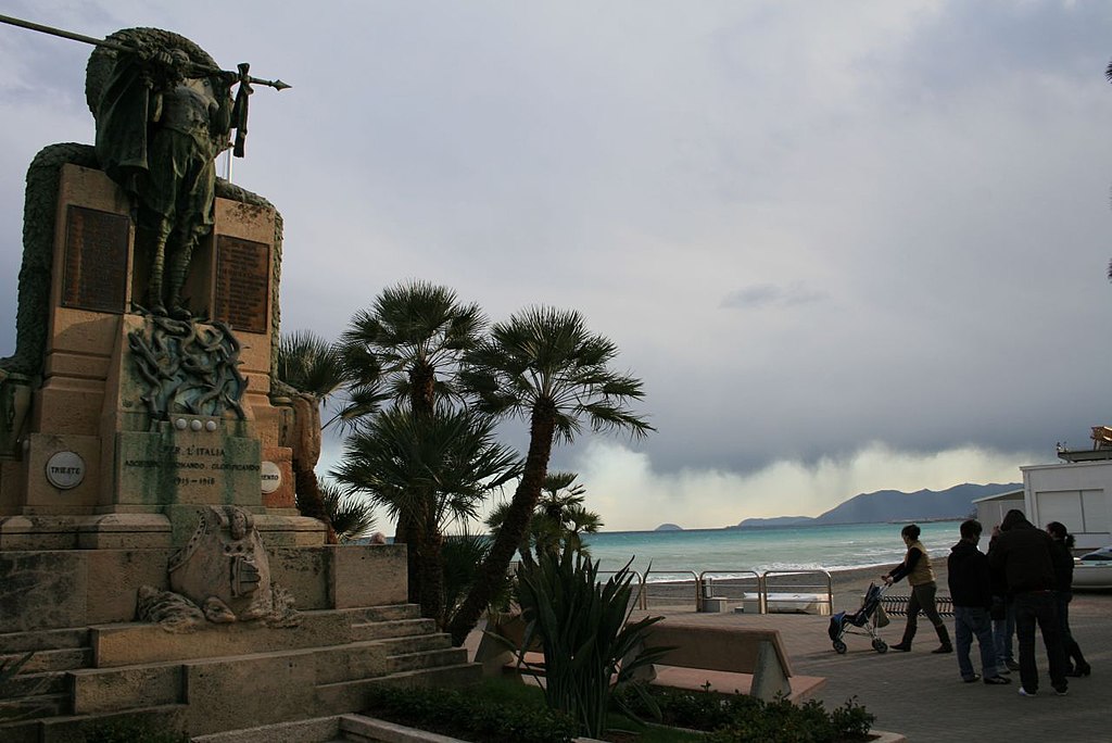 Oorlogsmonument Pietra Ligure