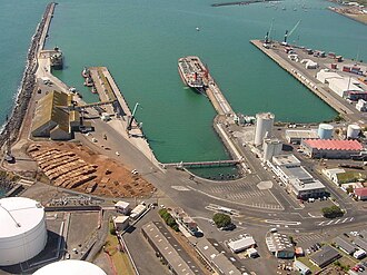 Port Taranaki in 2003 PortTaranaki2003.jpg