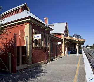 <span class="mw-page-title-main">Queanbeyan railway station</span> Railway station in New South Wales, Australia