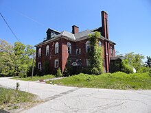 Read Hall, which burned down in 2013 Read Hall.jpg