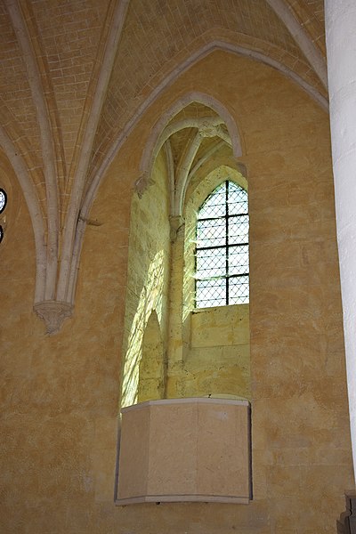 File:Refectory of Saint-Jean-des-Vignes Abbey. 113.jpg