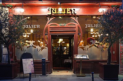 How to get to Chez Julien with public transit - About the place