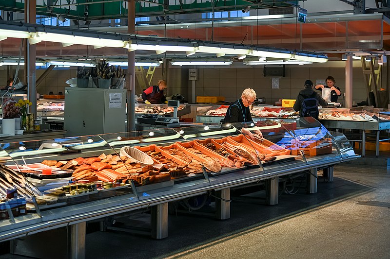 File:Riga Central Market (47780145951).jpg