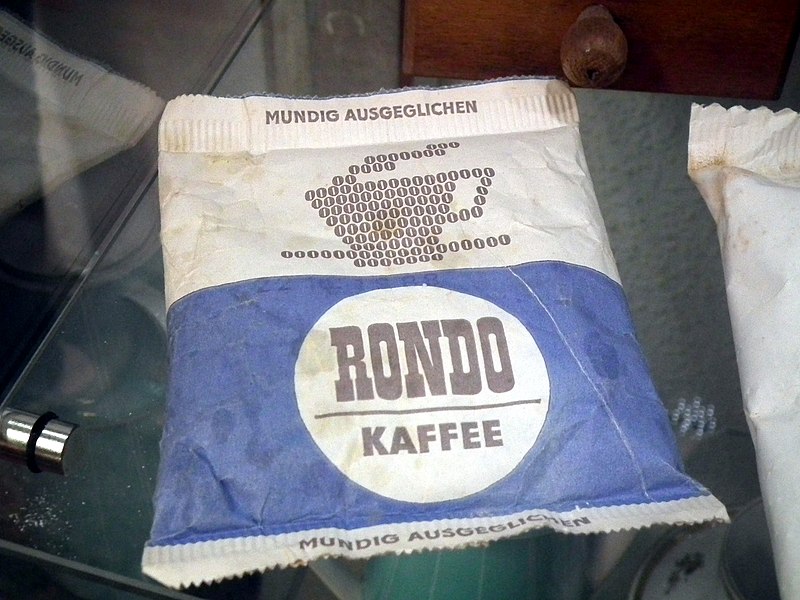 File:Rondo Kaffeepackung.jpg