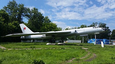Самолёт Ту-16
