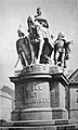 A pozsonyi Mária Terézia szobor. Fadrusz János alkotása. A cseh légionáriusok lerombolták.