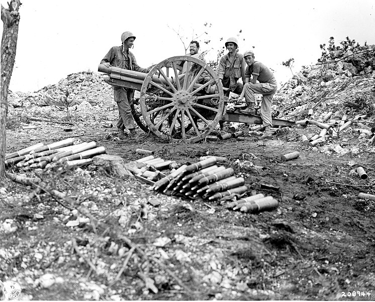 File:SC 208944 - Men of Co. B, 184th Inf. Regt., inspect a Jap 75-mm gun they captured on Okinawa. 29 May, 1945.jpg