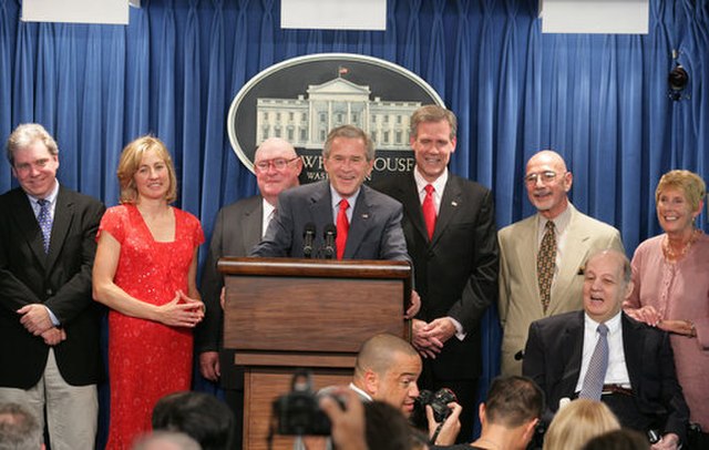In August 2006, President George W. Bush hosted seven White House press secretaries before the James S. Brady Press Briefing Room underwent renovation