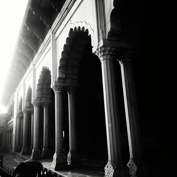 File:Sheesh Mahal, Lahore Fort, Pakistan.jpg