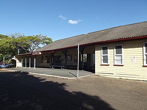 Железнодорожный вокзал Шорнклифф, Квинсленд, июль 2012.JPG 