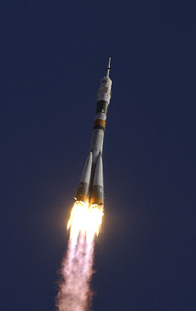 Sojuz TMA-9 into flight.jpg