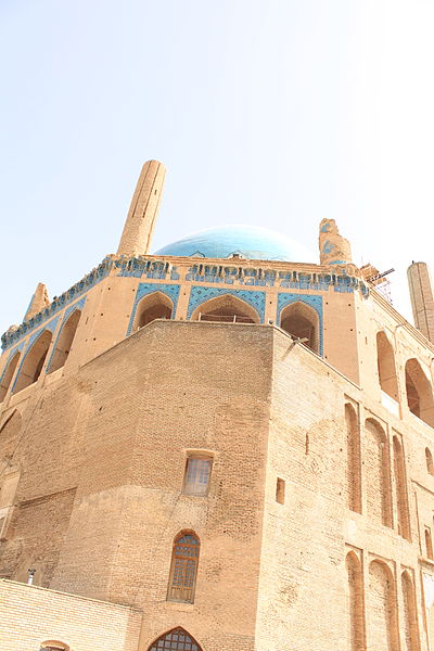 File:Soltaniyeh dome by Mardetanha 6377.JPG