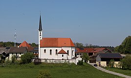 Lengmoos, view of the village with the church