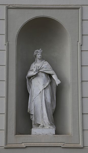 File:Statue Neues Schloss Schleissheim noerdliche Verbindungsgalerie-5.jpg