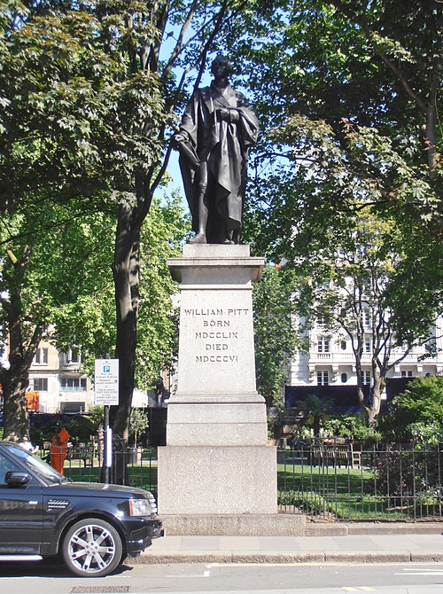 Statue of William Pitt the Younger in Hanover Square