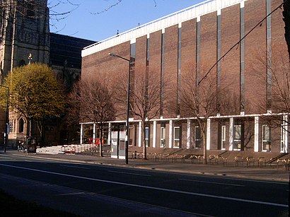 How to get to Stopford Building with public transport- About the place