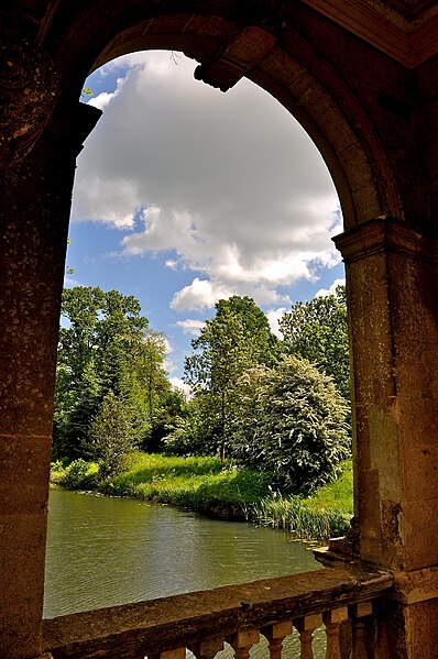 File:Stowe Park, Buckinghamshire (4664484666).jpg