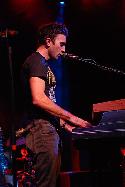 File:Sufjan Stevens at Port City Music Hall, October 3, 2009 45.jpg