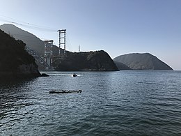 Мостове Теммонкьо и връх Шибаояма.jpg