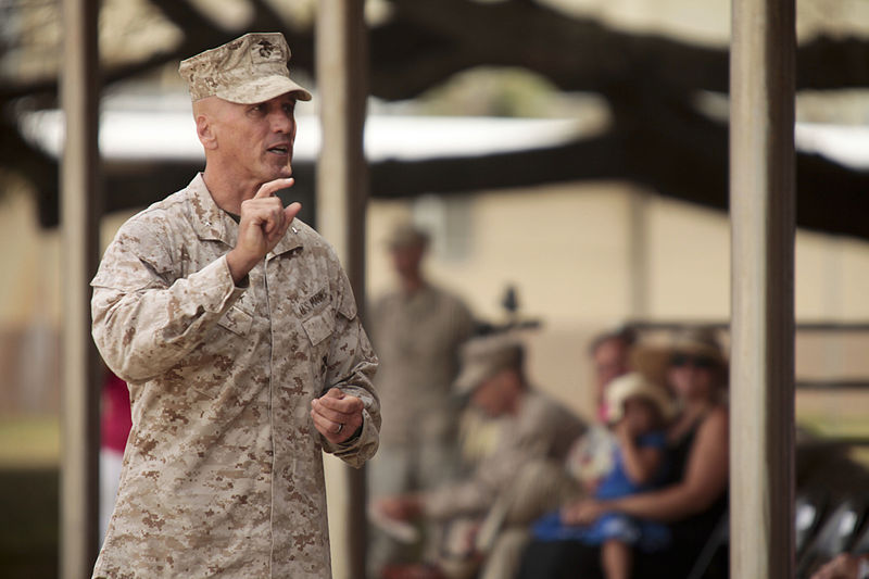 File:Third Marine Regiment Change of Command 130717-M-BN443-030.jpg