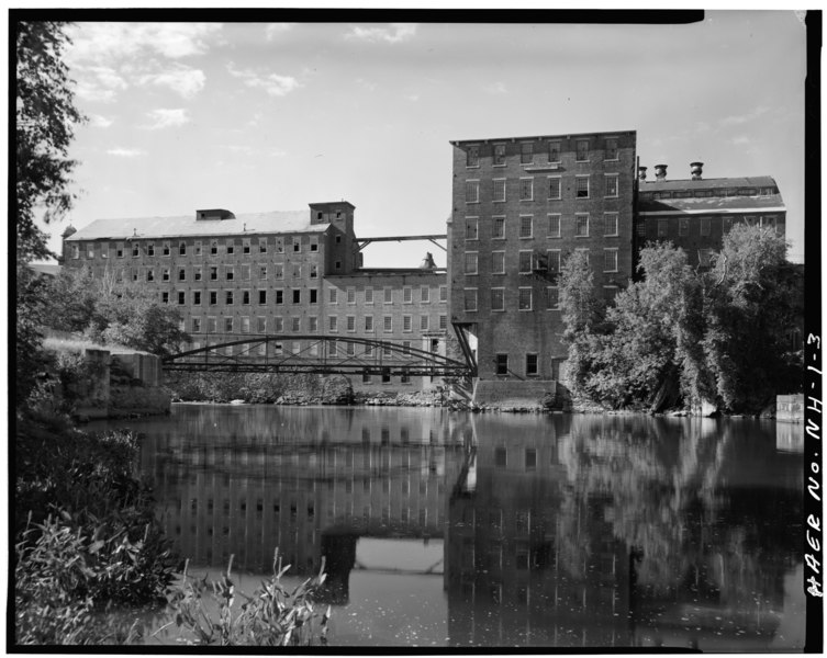 File:This wrought iron truss bridge replaced a wooden footbridge at this site. Erected in 1870 by the Mosley Iron Building Works of Boston, Massachusetts, it spans 103 feet and carried HAER NH,10-CLAR,5-3.tif