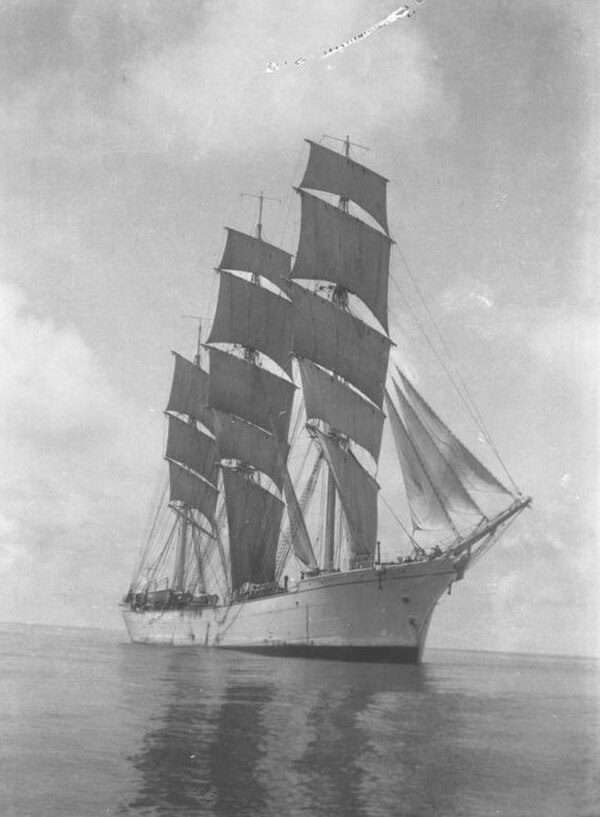 Three-masted training ship Mersey